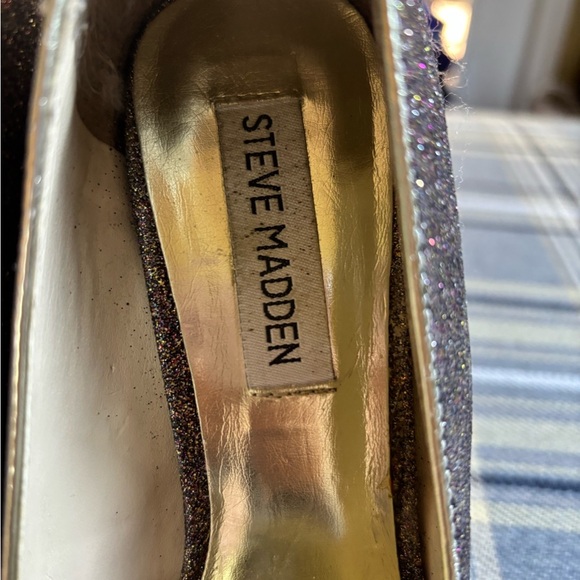 Steve Madden Glitter Heels/Pumps - Picture 7 of 8